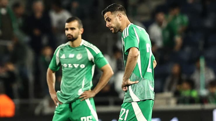 תבוסה כואבת. דין דוד ומחמוד ג'אבר מאוכזבים (צילום: גיל נחושתן) דין דוד