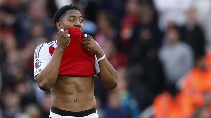 מיילס לואיס-סקלי מואכזב