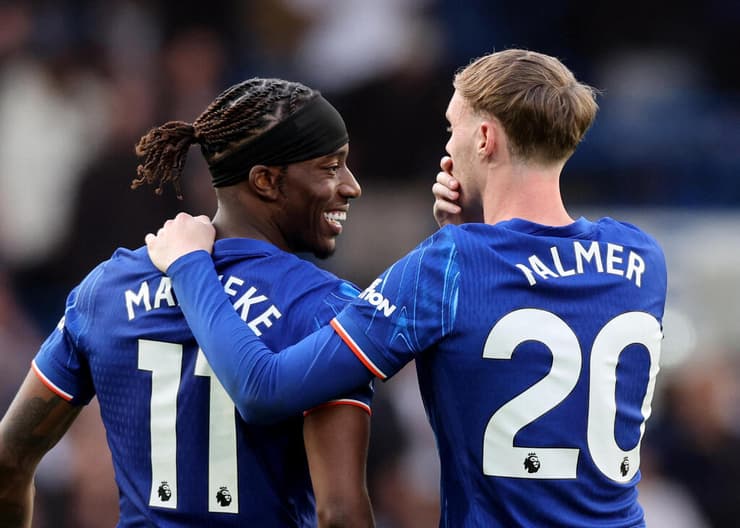 קול פאלמר מוני מדואקה