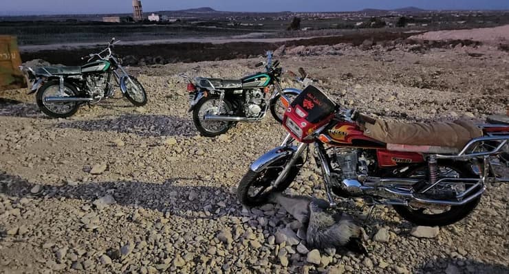 אופנועים שהוחרמו מסורים שהתקרבו יתר על המידה למוצב צה"לי