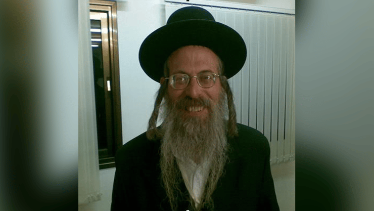 הרב אליהו גודלבסקי, שהורשע בעבירות מין ב-3 מבנותיו (צילום: מתוך ויקיפדיה ) הרב אליהו גודלבסקי