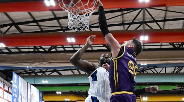 יפתח זיו מטביע