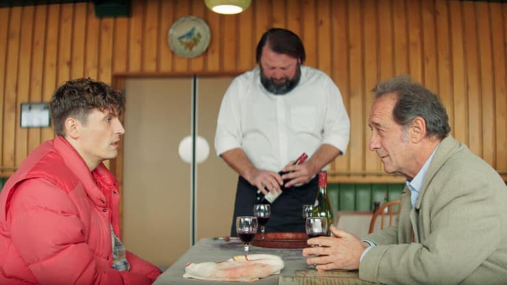 מתוך "המערכה השניה"