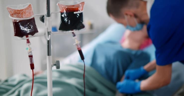 כשצה"ל והאונ' העברית משתפים פעולה: גילוי של גישה טיפולית חדשה ומבטיחה להתמודדות עם הלם דימומי (צילום: Shutterstock) מנת דם