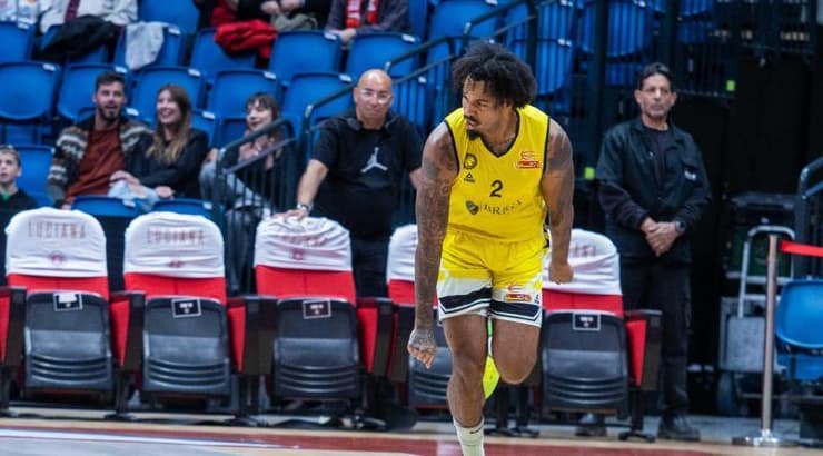 קיילר אדוארדס