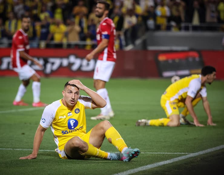 דוידה אחרי ההחמצה של תורג'מן (צילום: עוז מועלם) דוידה