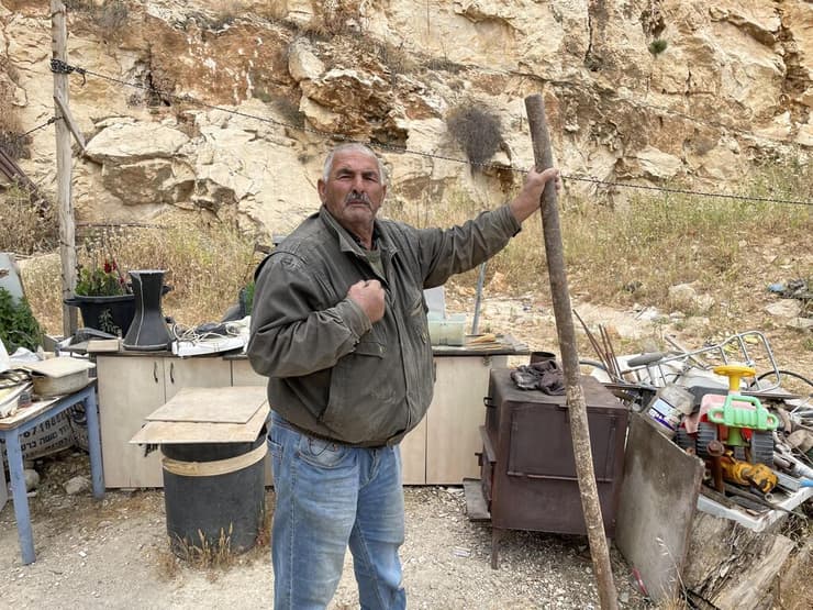 מתוך "חוק האבן"