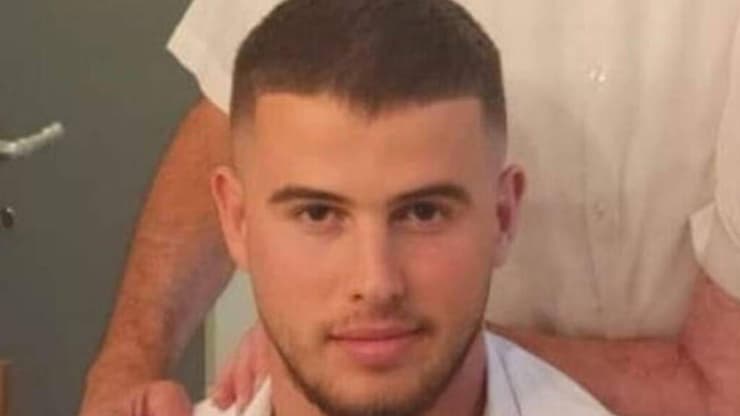 סמל רון שרמן ז"ל. אימו: "יריקה על הקבר של רונצ'וק שלי" (צילום: באדיבות המשפחה) סמל רון שרמן ז"ל