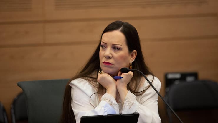 טלי גוטליב