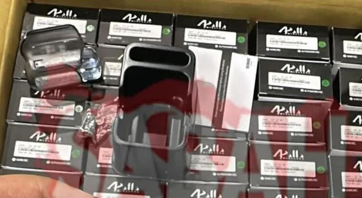 מטען ובו אלפי ביפרים נמצא בנמל התעופה באיסטנבול, ימים ספורים לפני מבצע הביפרים בלבנון