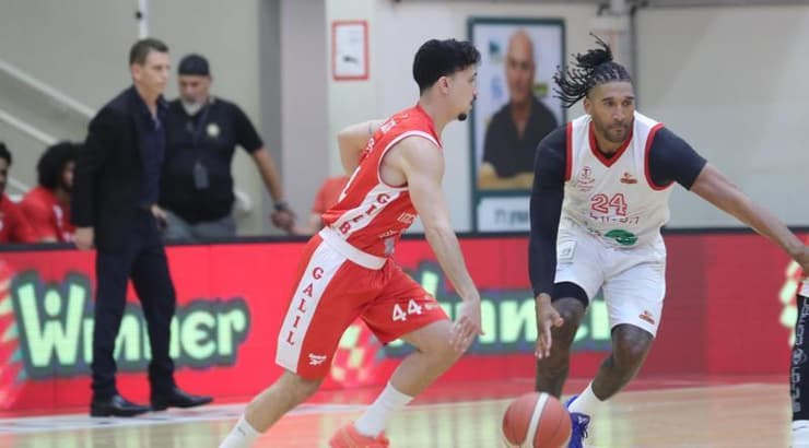 ניב משגב בפעולה (עמרי שטיין) ניב משגב בפעולה