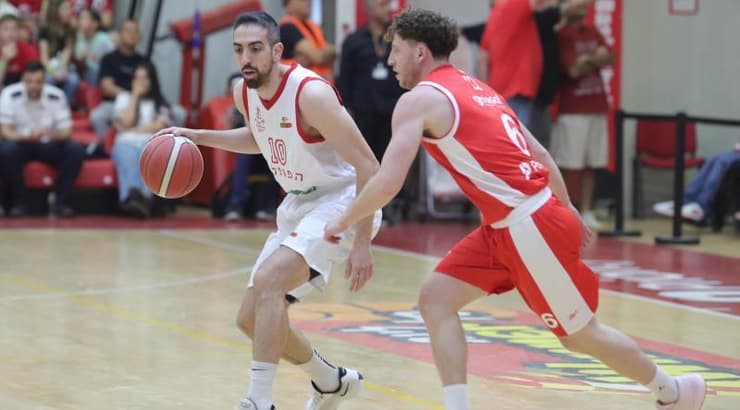 בר טימור מול גיל בני (עמרי שטיין) בר טימור מול גיל בני