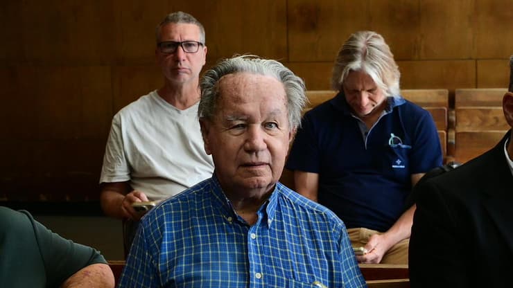 הנאשם חנוך צחר