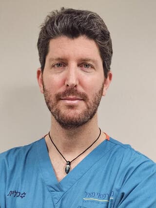 ד"ר אופיר שיר-עז