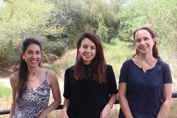 מימין לשמאל: ד"ר מיכל גרונטמן, פרופ' אינס צוקר ונוי קמינר ביטון ( צילום: אוניברסיטת תל אביב) מימין לשמאל: ד"ר מיכל גרונטמן, פרופ' אינס צוקר ונוי קמינר ביטון