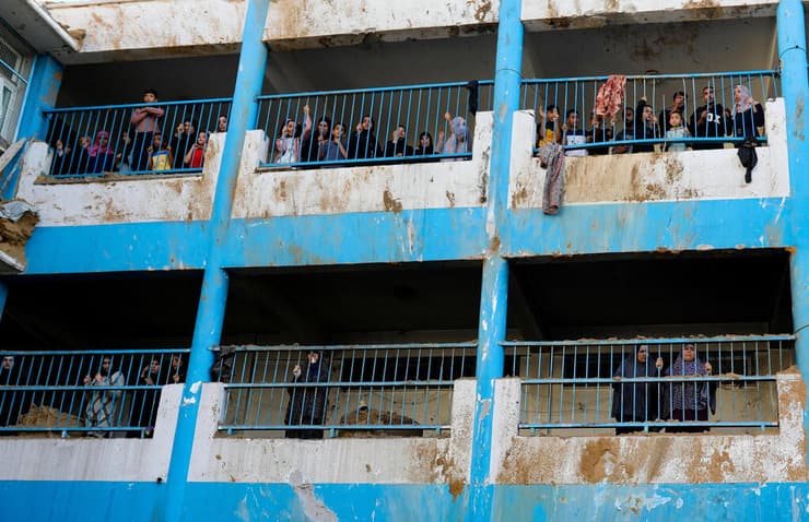 נזקי התקיפה במחנה אל-בורייג'