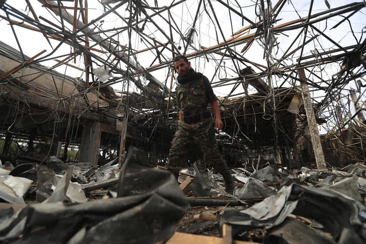 ההרס בנמל התעופה בצנעא