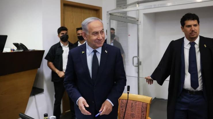 נתניהו בבית המשפט. "זה לנהל מלחמה ולהגיע לבית המשפט? כואב וצריך להיפסק" (צילום: מוטי מילרוד) יום העדות האחרון של ראש הממשלה נתניהו במסגרת החקירה הראשית