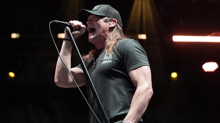 בראד ארנולד סולן להקת 3 Doors Down