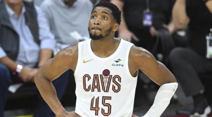 מיטשל (רויטרס) מיטשל