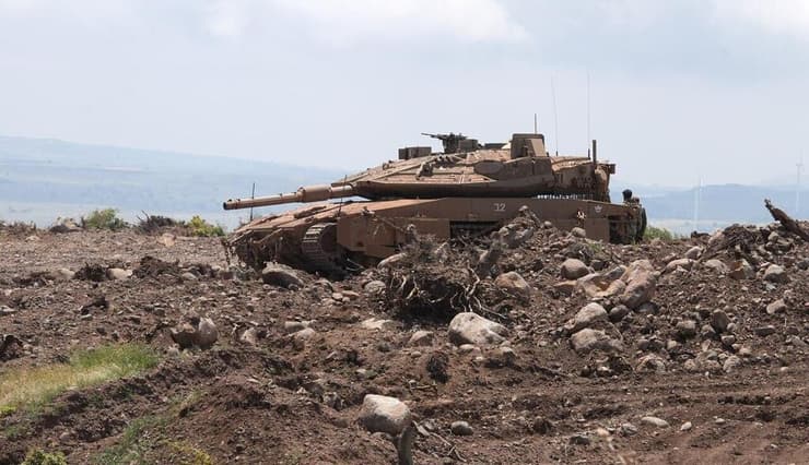 צילם אפי שריר יואב קרן בסוריה בקו המוצבים החדש שעובר ליד הכפר ג'ובתא אל חשב, פעילות מבצעית פלוגה של גולני מגדוד 13