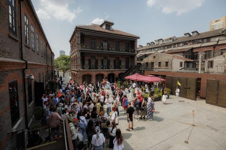 המשתתפים באחד הסיורים