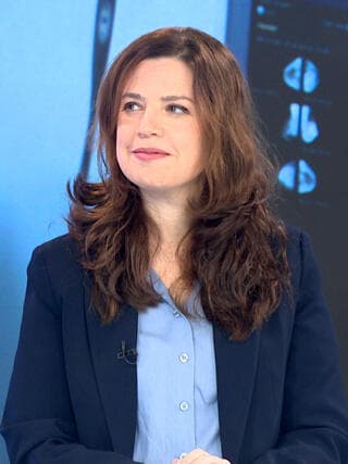 "המטרה שלנו בטיפול היא שיפור איכות החיים והארכת משך החיים", ד"ר יעל בר ד"ר יעל בר