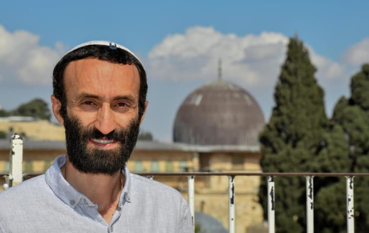 אהרן מתלון