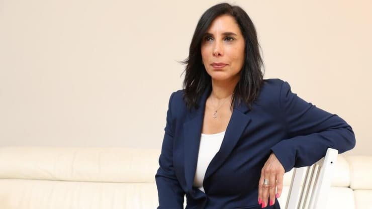 סמדר מורס, מנהלת בית ספר נופים בת"א - בעד הסכם ונגד שביתת המורים החולים