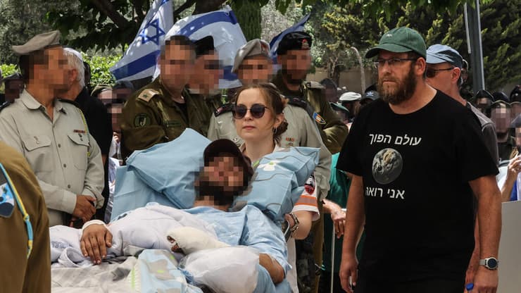 הלוויתו של סמל ישי אליקים אורבך