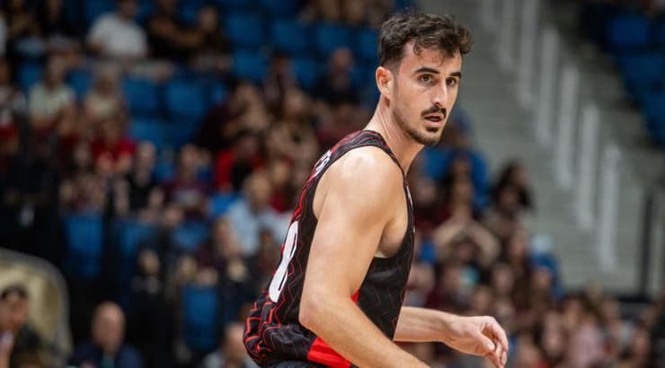 אור קורנליוס (אורן בן חקון) אור קורנליוס