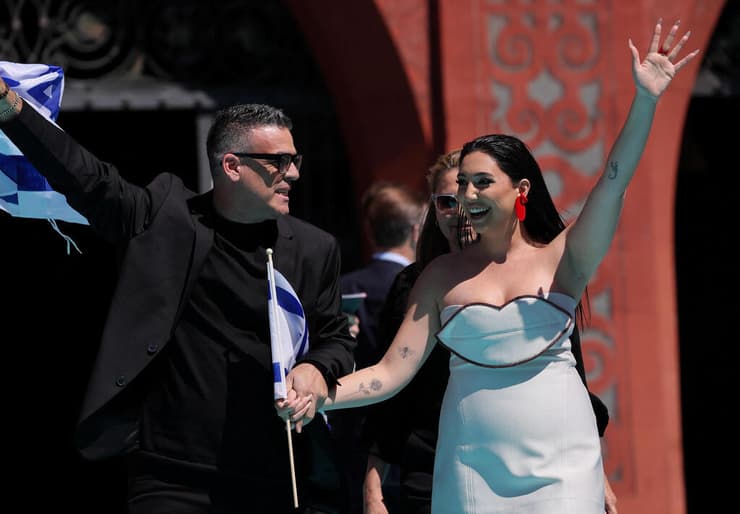 יובל רפאל במצעד המשלחות