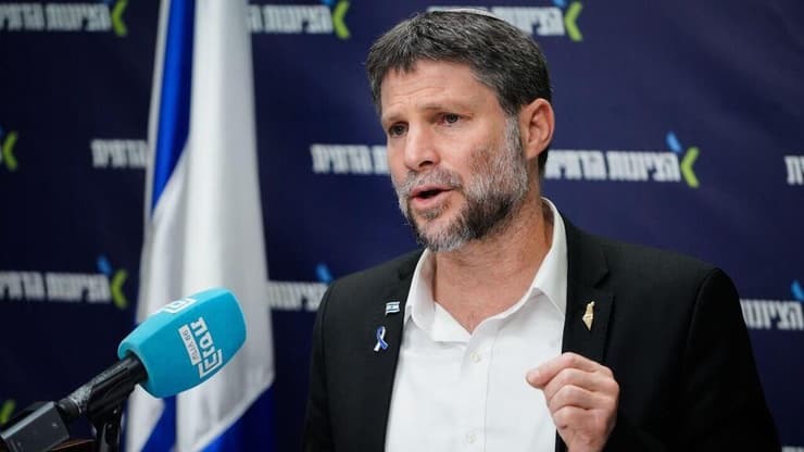 בצלאל סמוטריץ' בישיבת סיעה