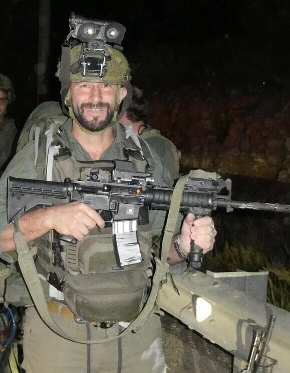 "המעבר החוזר בין הבית לצבא ובין הצבא לבית הוא חוויה מטלטלת". ד"ר עודד המרמן (צילום: מהאלבום הפרטי) ד"ר עודד המרמן