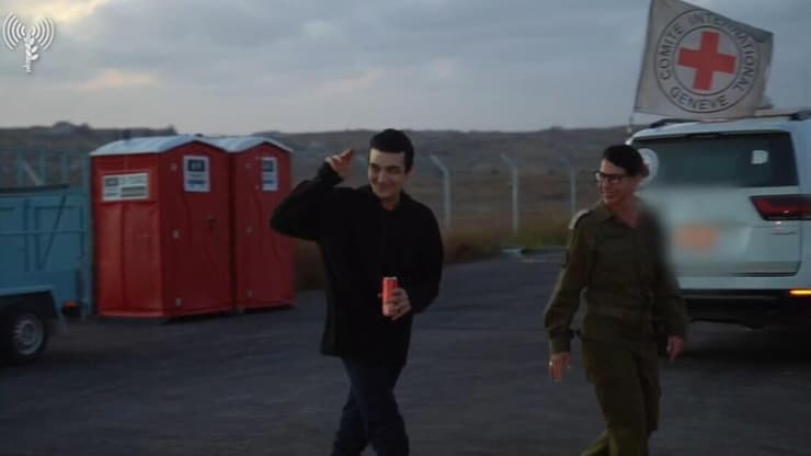   עידן אלכסנדר חובר לכוחות צה"ל