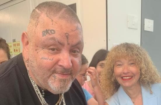 "את המפתח רציתי להוריד, כי כשאתה רב עם מישהו באותו יום אל תעשה קעקוע''