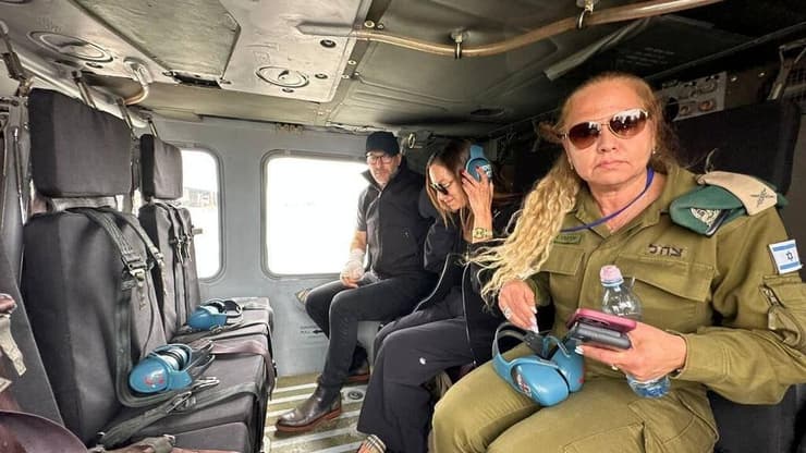 המטוס של יעל, אמו של עידן אלכסנדר, נוחת ברעים