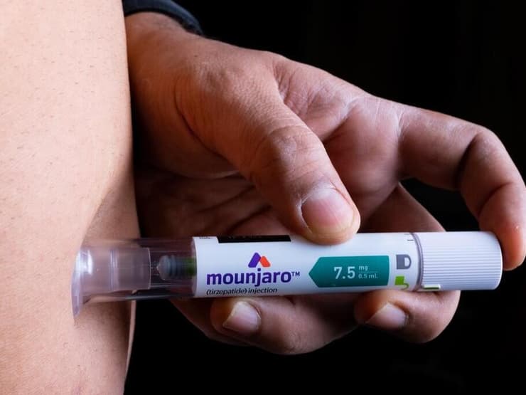 זריקת הרזיה מונג'רו