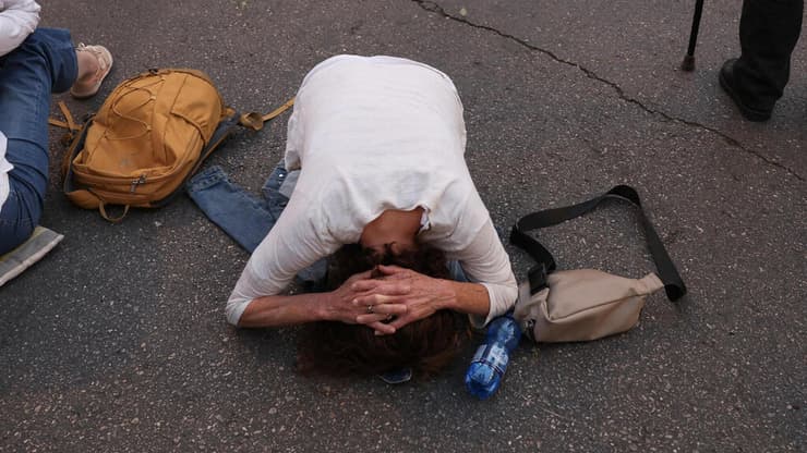 אזעקה בירושלים  טיל חות'ים תימן כומתה צבע אדום 