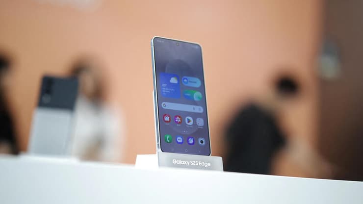 מתוך השקת הגלקסי S25 Edge