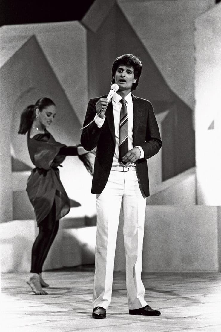 זוהר ארגוב בפסטיבל הזמר המזרחי עם "הפרח בגני"