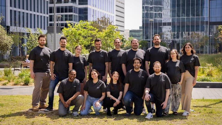 צוות העובדים של חברת סלרי (Celery) (צילם: אסף רביבו) צוות חברת Celery