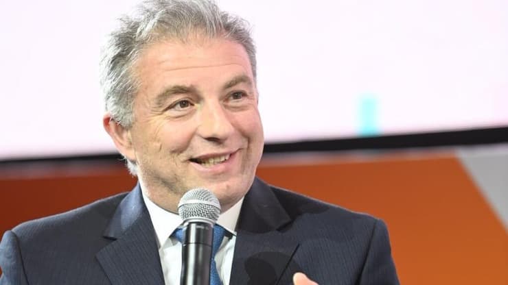 דניאל חחיאשוילי, המפקח על הבנקים