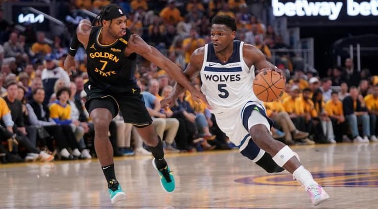 אנתוני אדוארדס מול באדי הילד