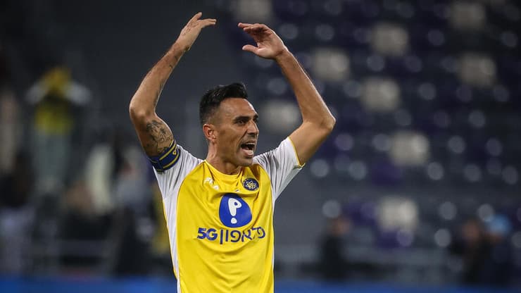 לא מתכוון לתלות בקיץ את הנעליים. זהבי (צילום: עוז מועלם) זהבי