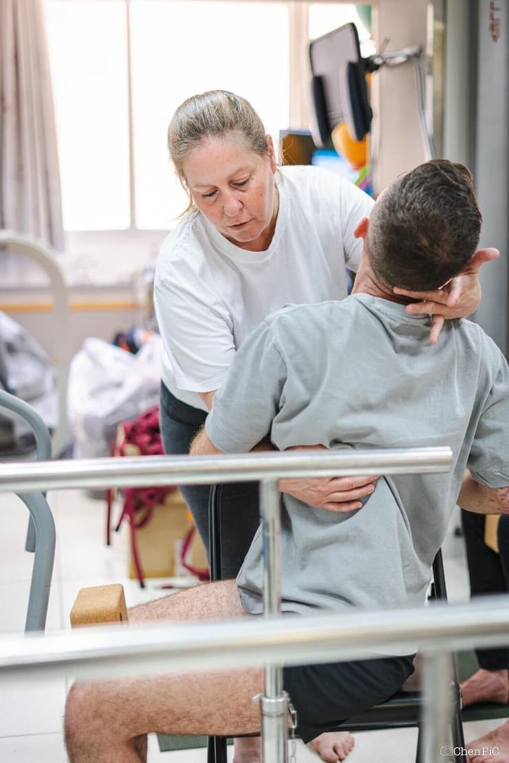 נפגעי המלחמה משתקמים בעזרת עמותת "אנויוגה"   