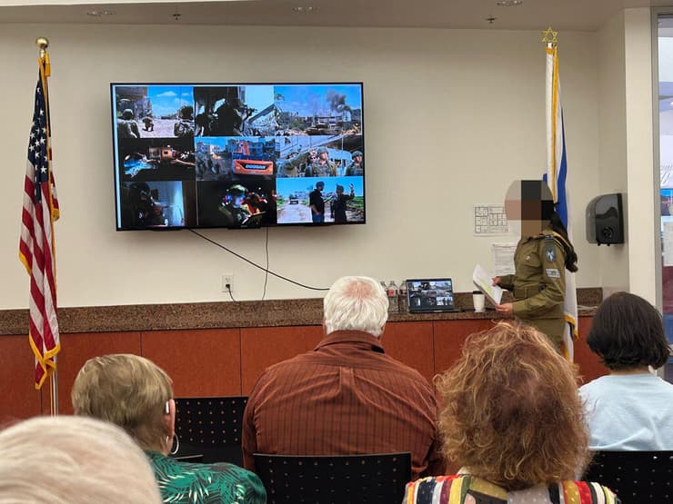 ענבר, קצינת נפגעים במסע בארה"ב 