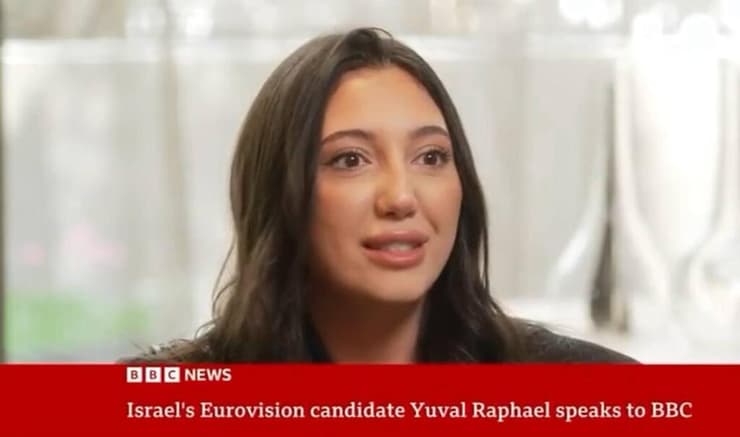רפאל בריאיון ל-BBC (צילום מסך) יובל רפאל בריאיון ל-BBC