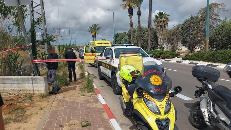 זירת תאונת הדרכים בדרך יצחק רבין בנס ציונה