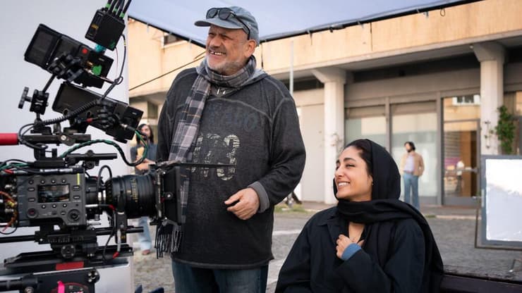 מתוך "לקרוא את לוליטה בטהרן"